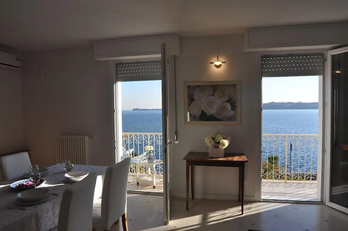 Apartment La Rosa Gardone Riviera