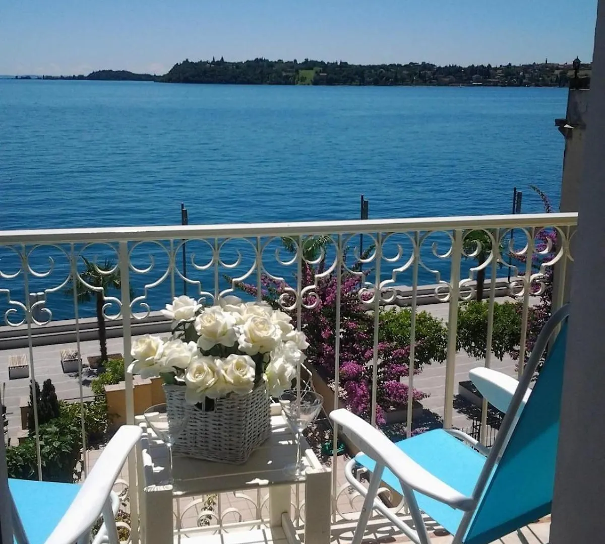Apartment La Rosa Gardone Riviera 0*,  Italy